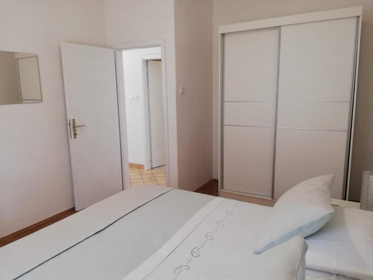 Apartments Podbarje Бол Экстерьер фото