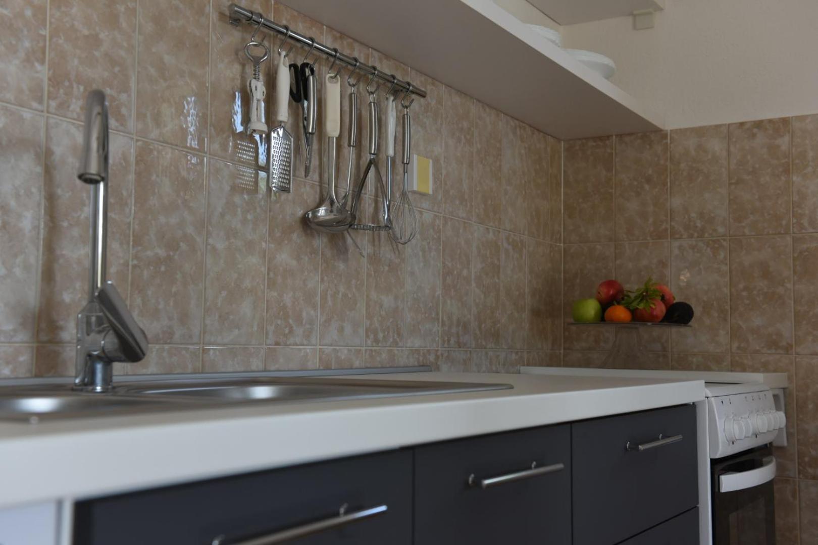 Apartments Podbarje Бол Экстерьер фото