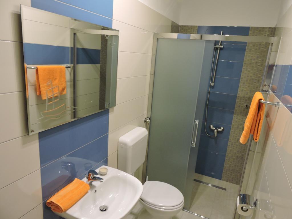 Apartments Podbarje Бол Экстерьер фото